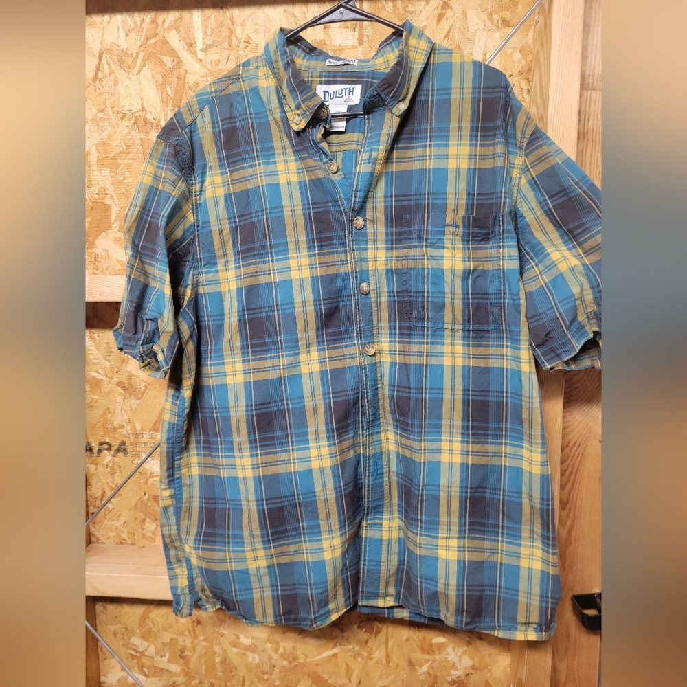 Duluth Untucked Men's‎ Blue and Yellow Plaid Shirt Size Large Tall